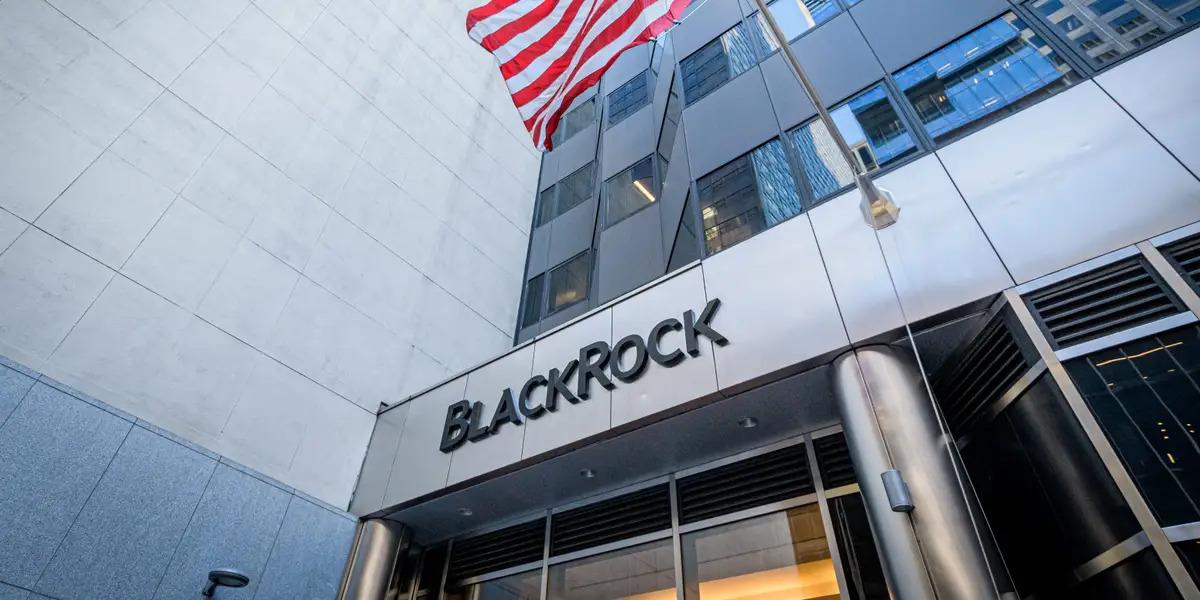blackrock-mo-rong-quy-etf-blockchain-sang-chau-au-va-len-ke-hoach-cho-quy-etf-metaverse-moi